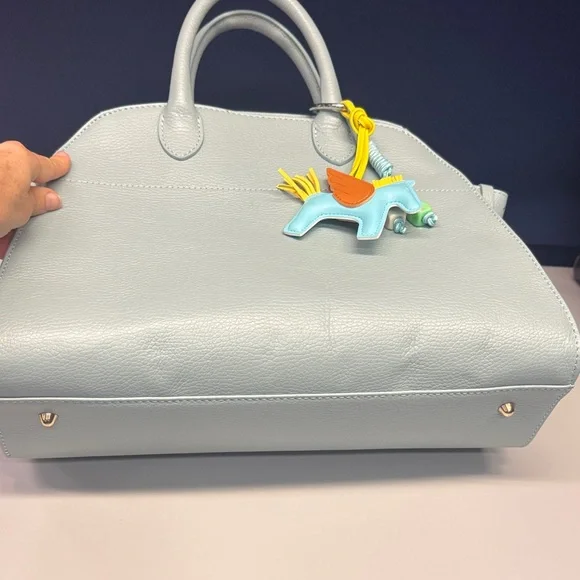 Anna Paola Made in Italy Leather Elegant Satchel with bag charms - new - w strap - Picture 8 of 9